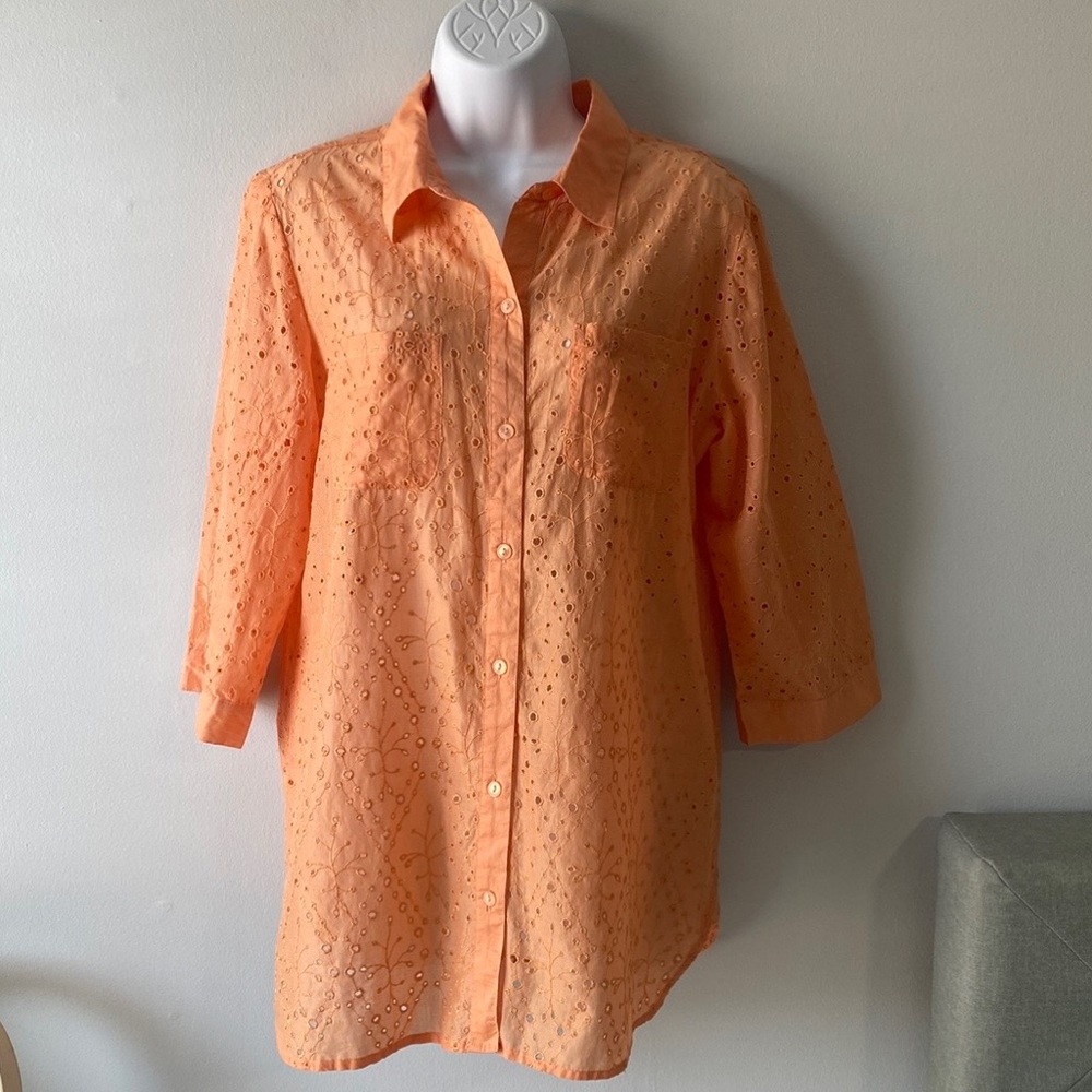 Chicos Light Orange Eyelet 3/4 Sleeve Button Down Blouse Size 1/M/8